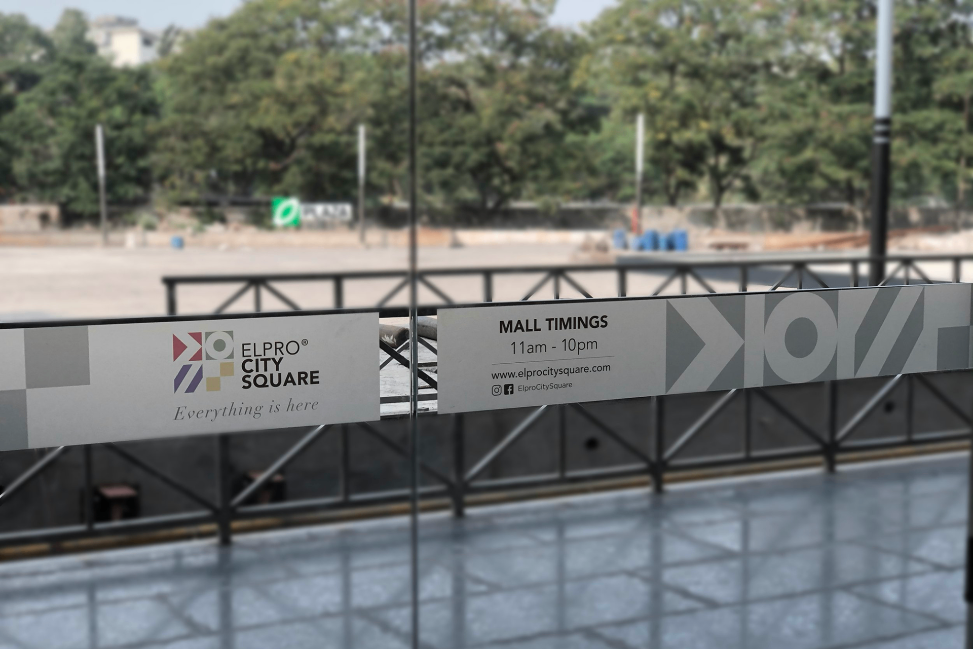 Elpro City Square - Outdoor branding