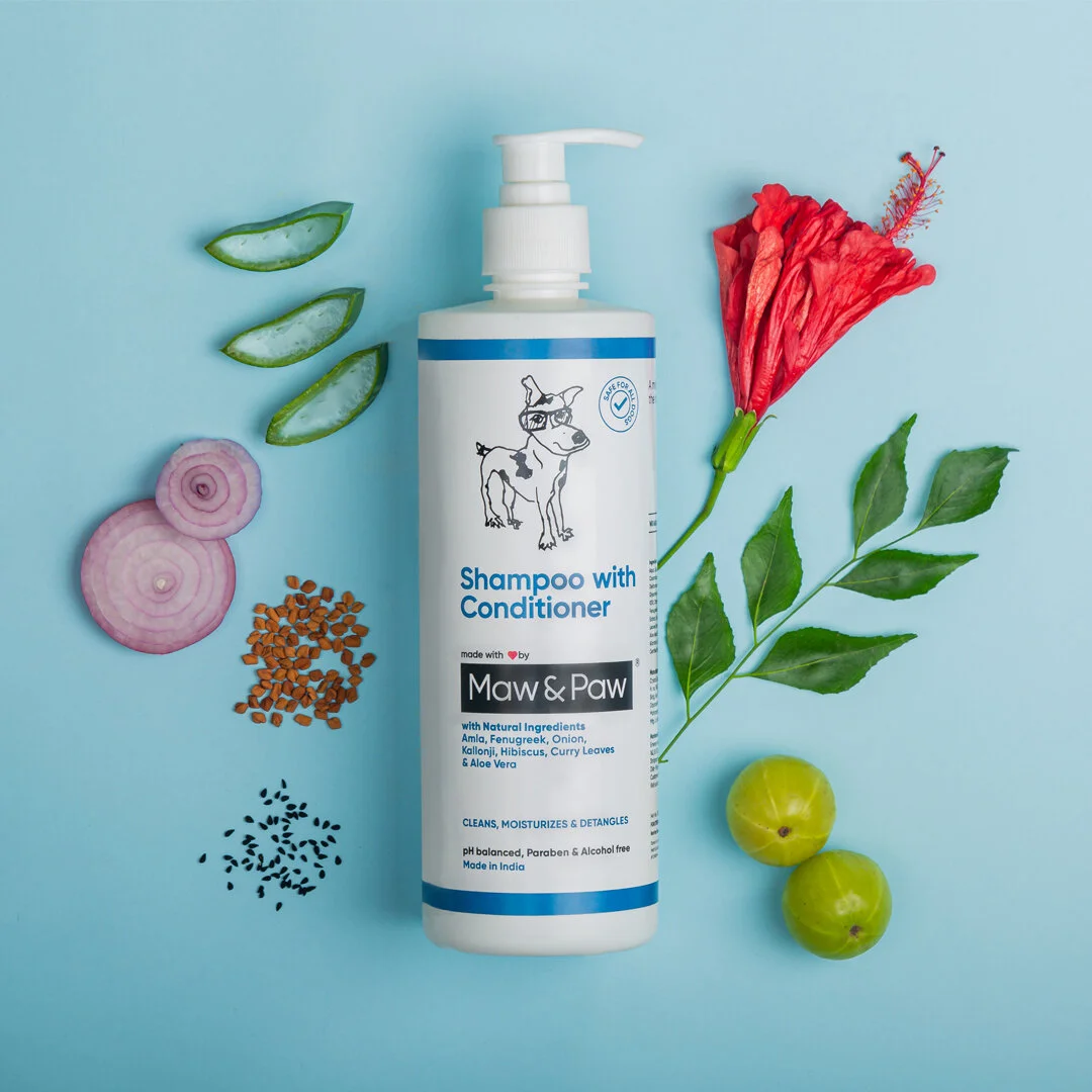 Maw & Paw shampoo with conditioner bottle showcasing natural ingredients